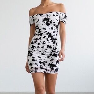 Motel Rocks Off the Shoulder Ruched Mini Dress "Ennette" size Medium